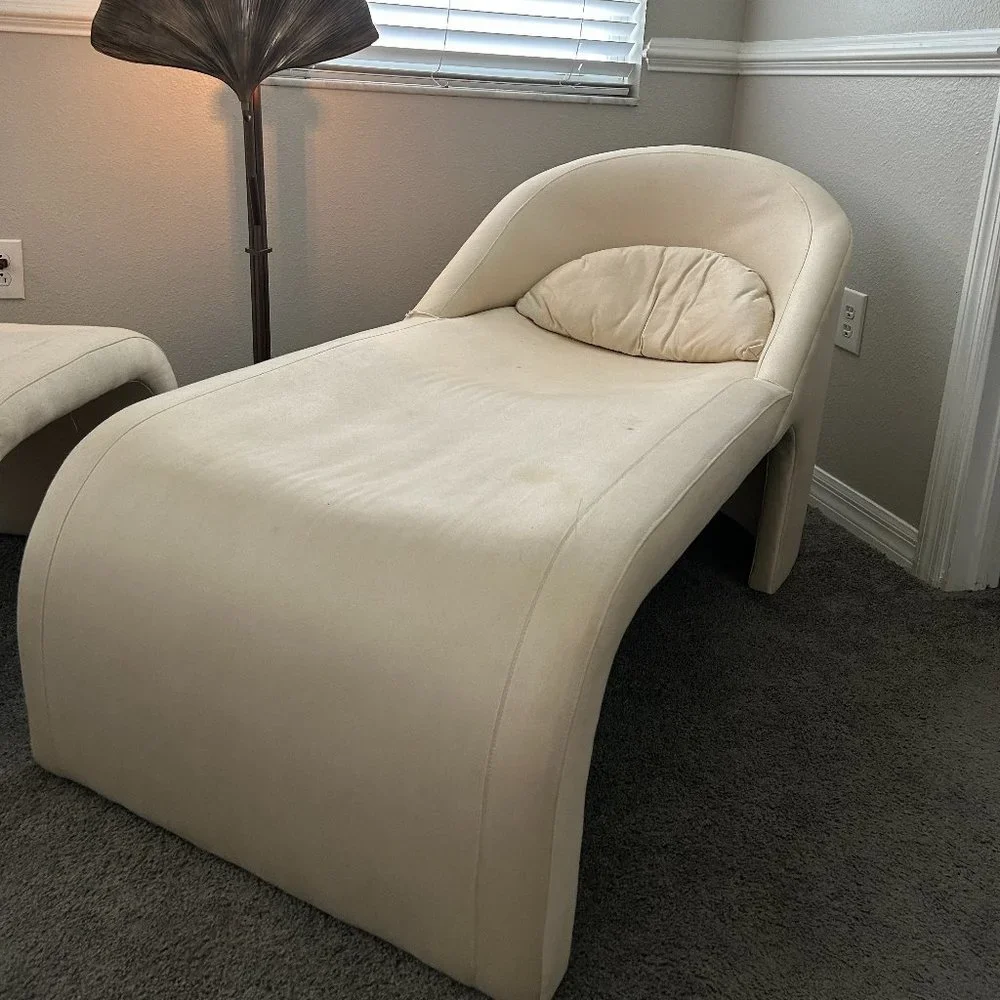 Daybed - Picture 1 of 3